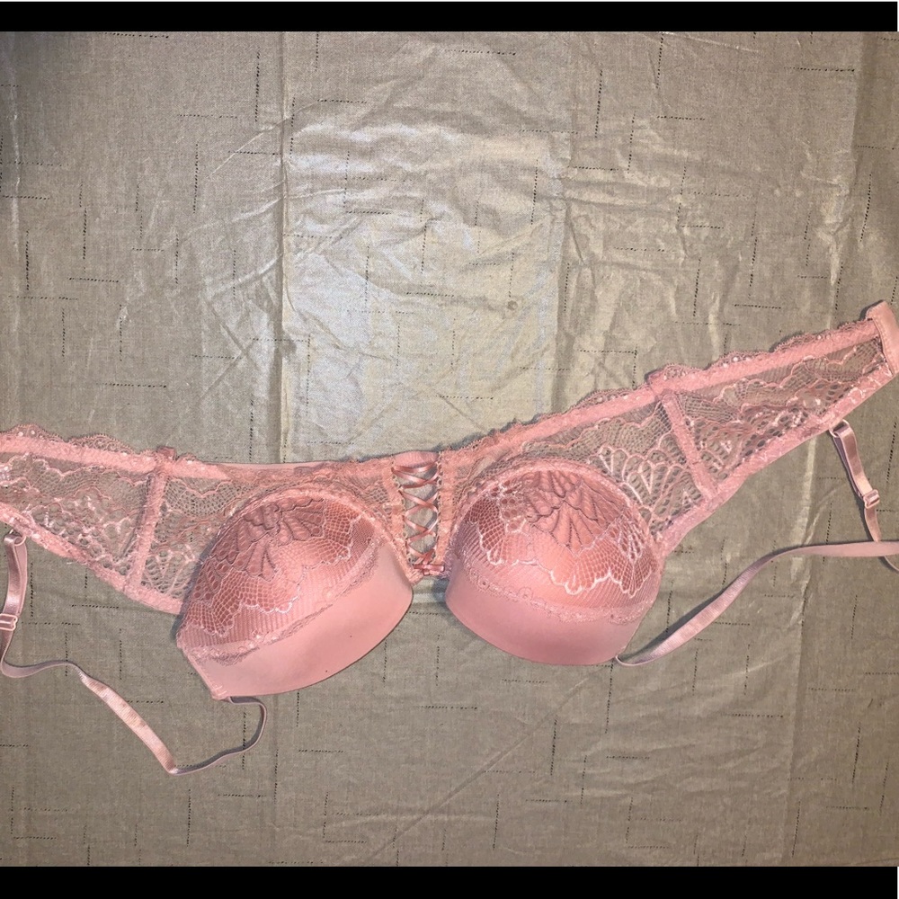 Pink push up bra